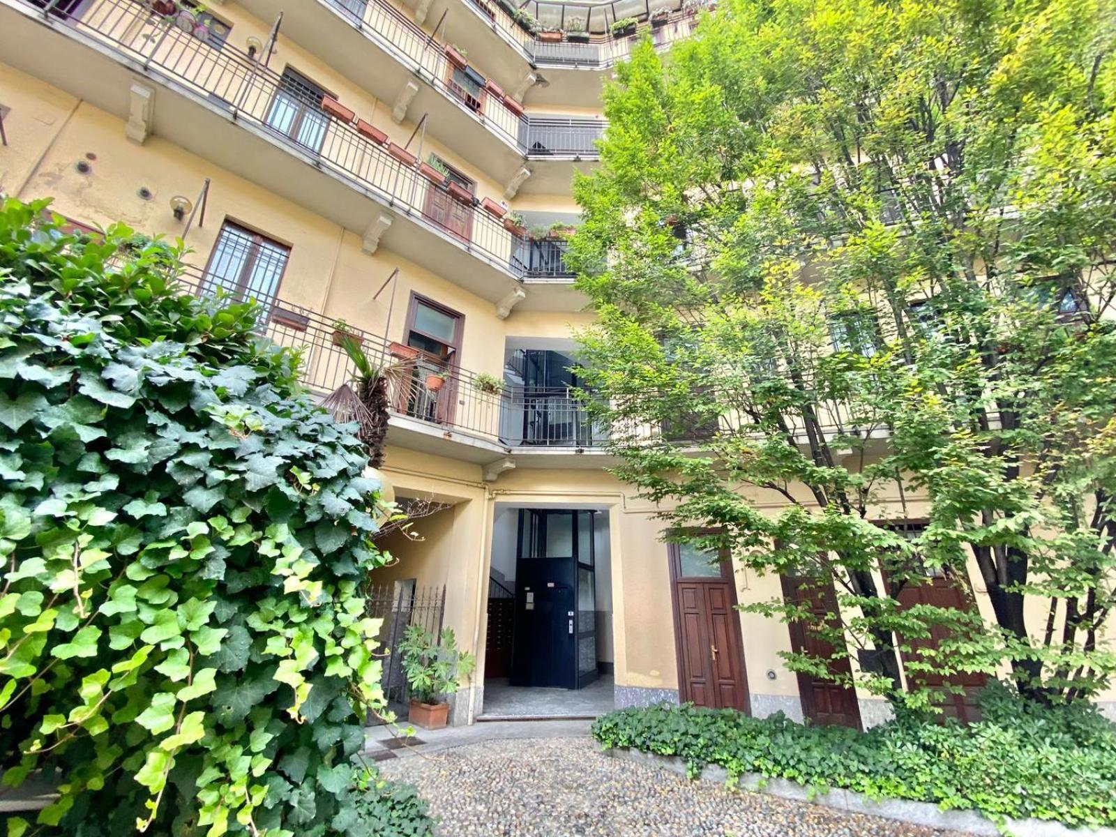 Grazioso Appartamento Nel Cuore Del Tran Tran Di Milano, Perfetto Per Amici E Famiglie, Vicino A Metropolitana Екстер'єр фото